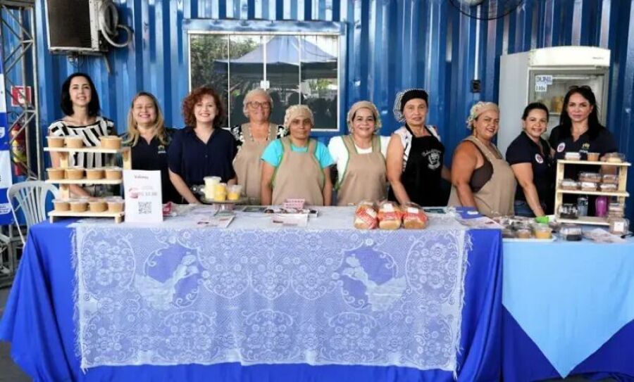 Imagem FAMILIAS ATIPICAS 2